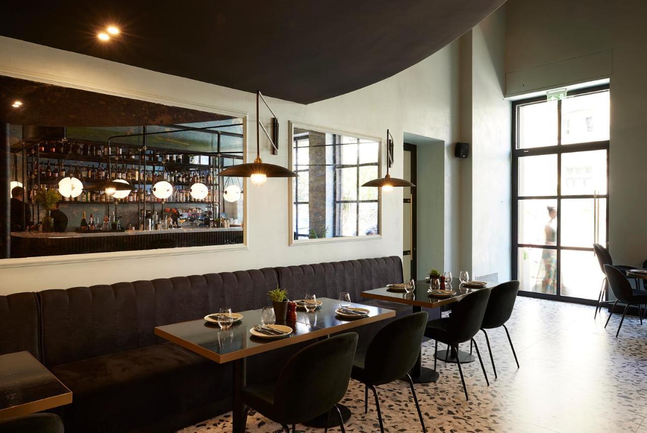 The Port Square Hotel Pireus Zewnętrze zdjęcie