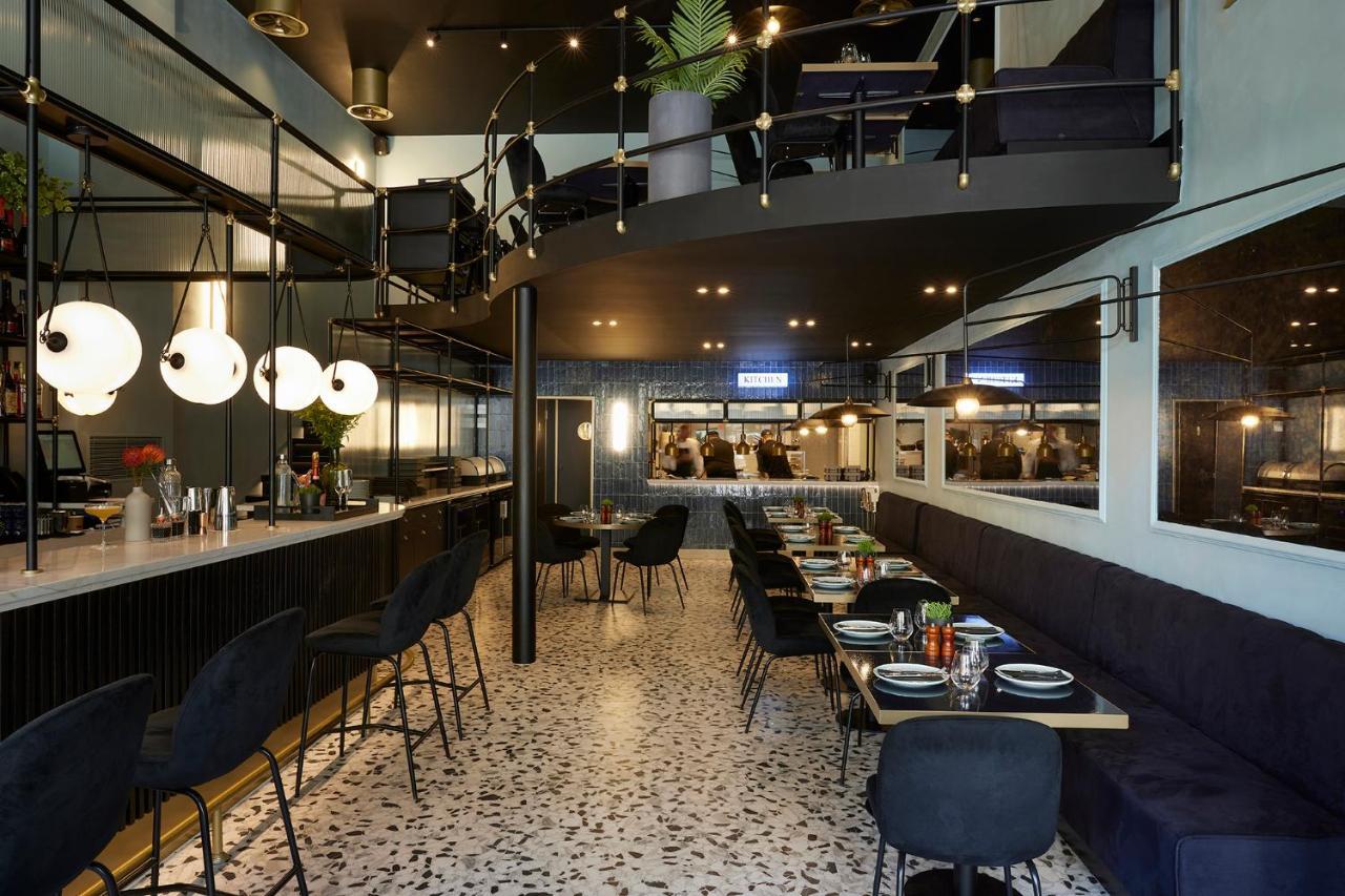 The Port Square Hotel Pireus Zewnętrze zdjęcie